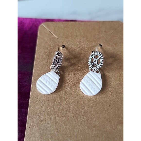 Polymer Clay Dangling Earrings New - Picture 3 of 10